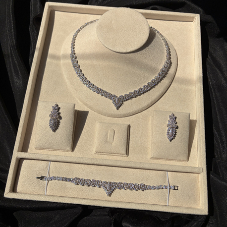 OLİVİA model(kolye/küpe/bileklik)