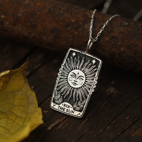 925K Gümüş The Sun Tarot Kolye