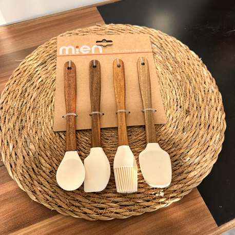 Akasya Saplı Mini Silikon Spatula Seti