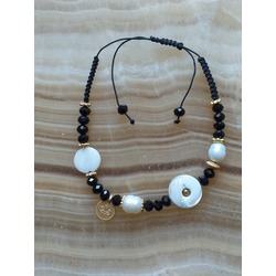 Thunderstruck (B0228)