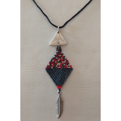 White Feather (KM0098)