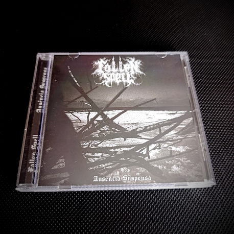 Fallen Spell - Ausência Suspensa
(Special Edition)