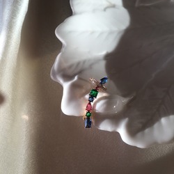 Zirkon Taşlı Earcuff