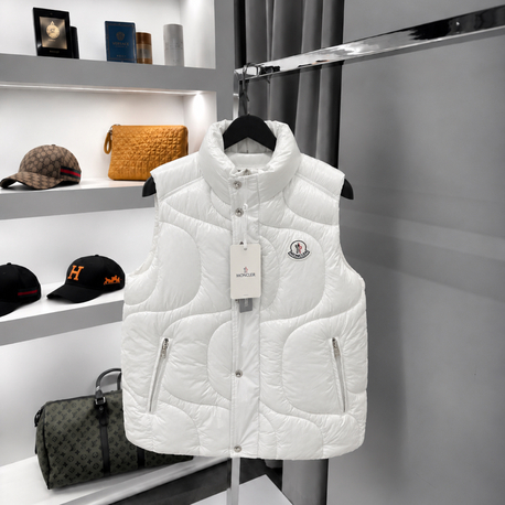 Moncler Yelek