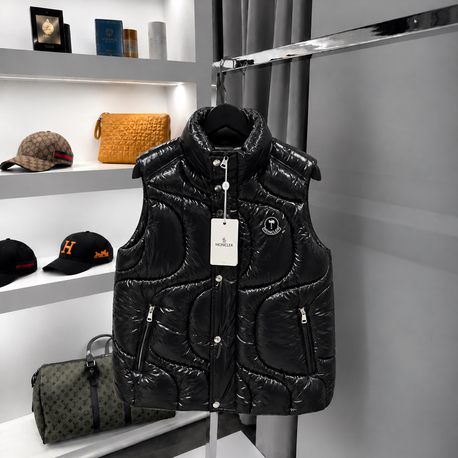 Moncler Yelek
