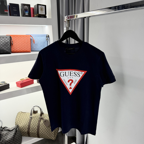 Guess T-shirt 