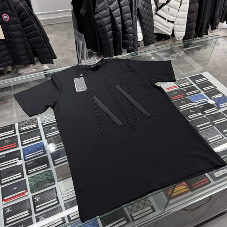 Armani T-shirt 