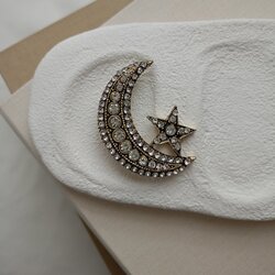 Lente Aksesuar Özel Seri Zirkon Taşlı Altın Rengi Ay Yıldız Broş