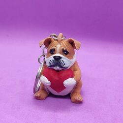 Sevgi Bekçisi Bulldog 