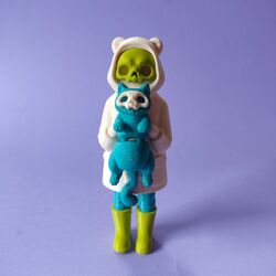 Little Grimm ve İskelet Maskeli Kedisi