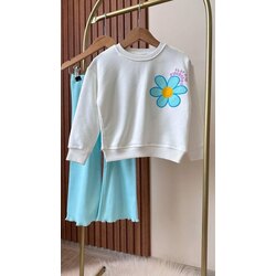 Çicekli taytlı takım