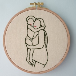 Hug | Tasarım Kasnak 