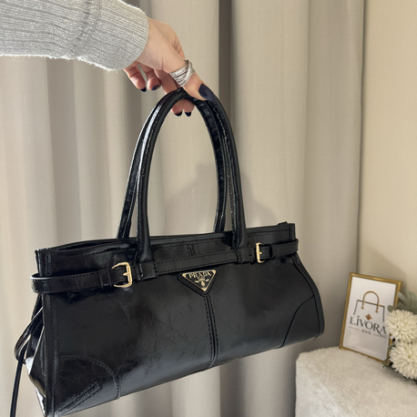 Prada Medium Handbag Deri