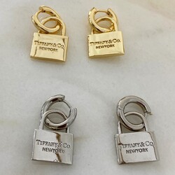 Tiffany&Co Kilit Charm Küpe 