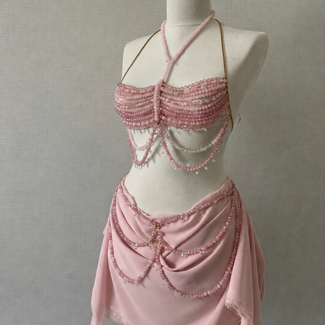 Pembe boncuklu takım