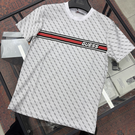 GUESS T SHIRT