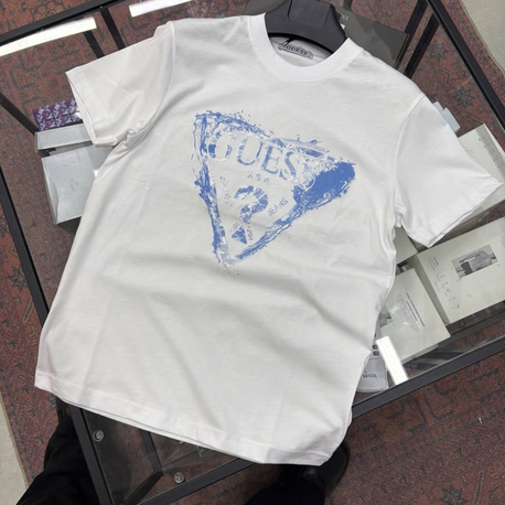 GUESS T SHIRT