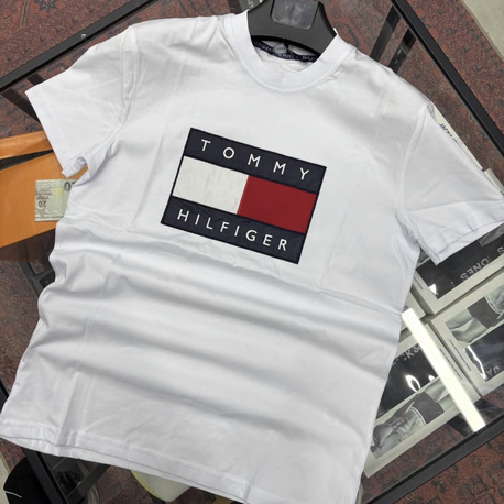 TOMMY T SHIRT