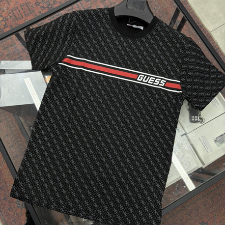 GUESS T SHIRT