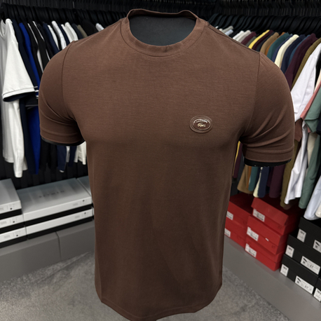Yeni Demir Logo Modal Kırışmayan Kumaş T-shirt (15052-Kahverengi)