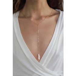 Drop Pearl Necklace