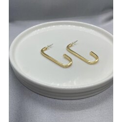 Uzun ucu kıvrımlı gold küpe 