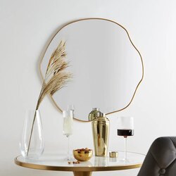 60x60 Gold Çerçeveli Asimetrik Ayna