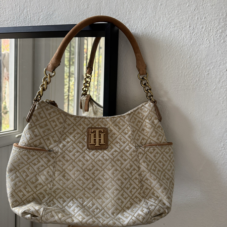 Tommy Hilfiger Vintage Kol Çantası