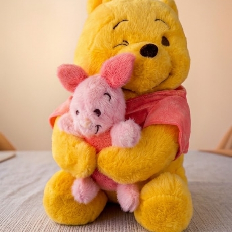 Winnie the Pooh ve piglet sarılan peluş 35 cm