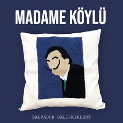 Punch İşlemeli Dali Kırlent Kılıfı