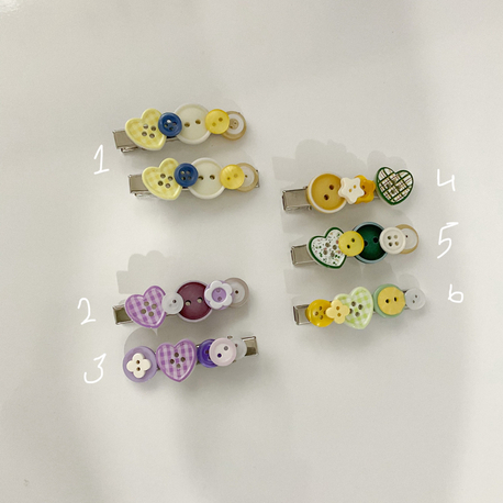 Button hair clips 
