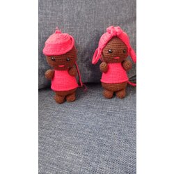 El Yapımı Amigurumi Bebekler Kız-Erkek Siyah-Kırmızı