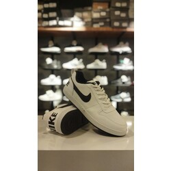 Court Borough Low White