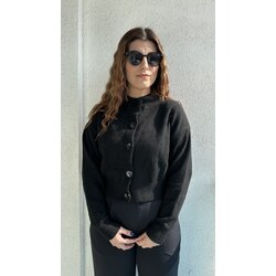 Siyah Düğmeli Hırka