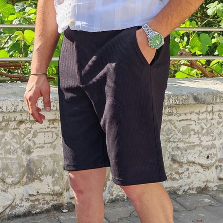 Yazlık Kumaş Dokulu Şort-Siyah