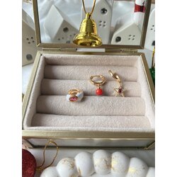 Beyaz Mineli Kırmızı Taşlı 3’lü Küpe Set