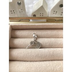 Anahtar & Plakalı Pandora Charm