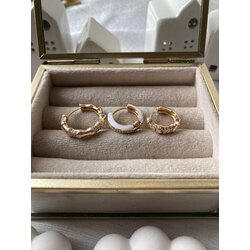 Beyaz Mineli 3’lü Küpe Set