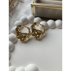 Gold Doğal Görünüm Yuvarlak Küpe