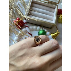 Siyah Taşlı Gold Yüzük 