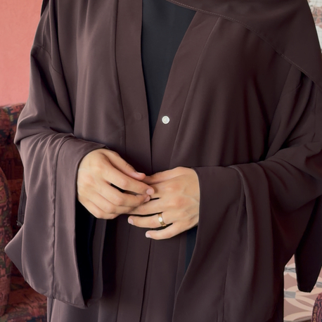 Acıkahve çıtçıtlı abaya takım