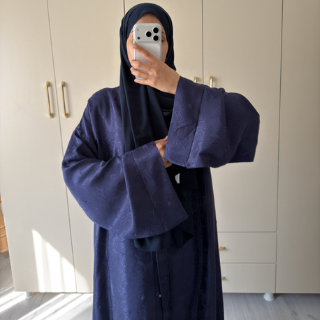 Gece mavisi ipek jakar abaya 