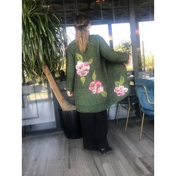 keçe işlemeli hırka
