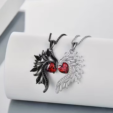 Angel & Devil Camlı Kolye Seti