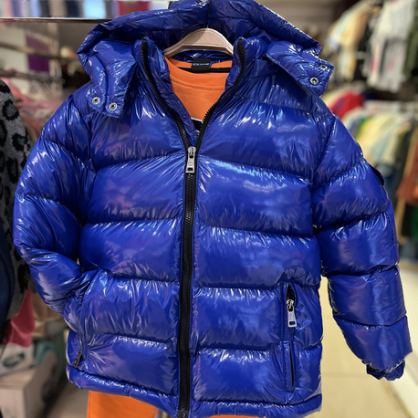 Parlak şişme mont