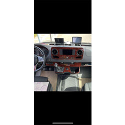 Mercedes Sprinter 907 2018 Sonrası 54 parça Maun Kaplama