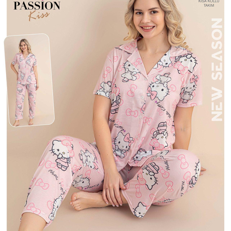 Hello kitty pembe pijama takımı 