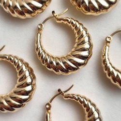 Adore Gold