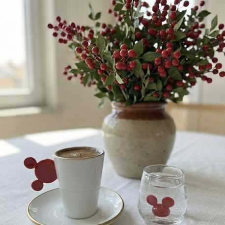 Mickey Kahve Fincan ve Kahve Yanı Su Bardağı Deyi