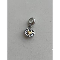 Gold kalp detaylı charm